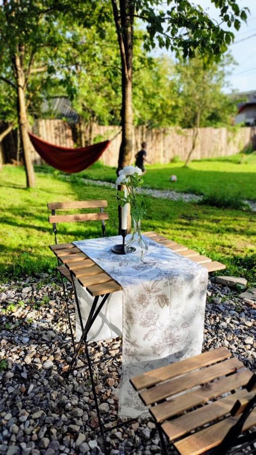 La Casuta Villa Fieni Ngoại thất bức ảnh